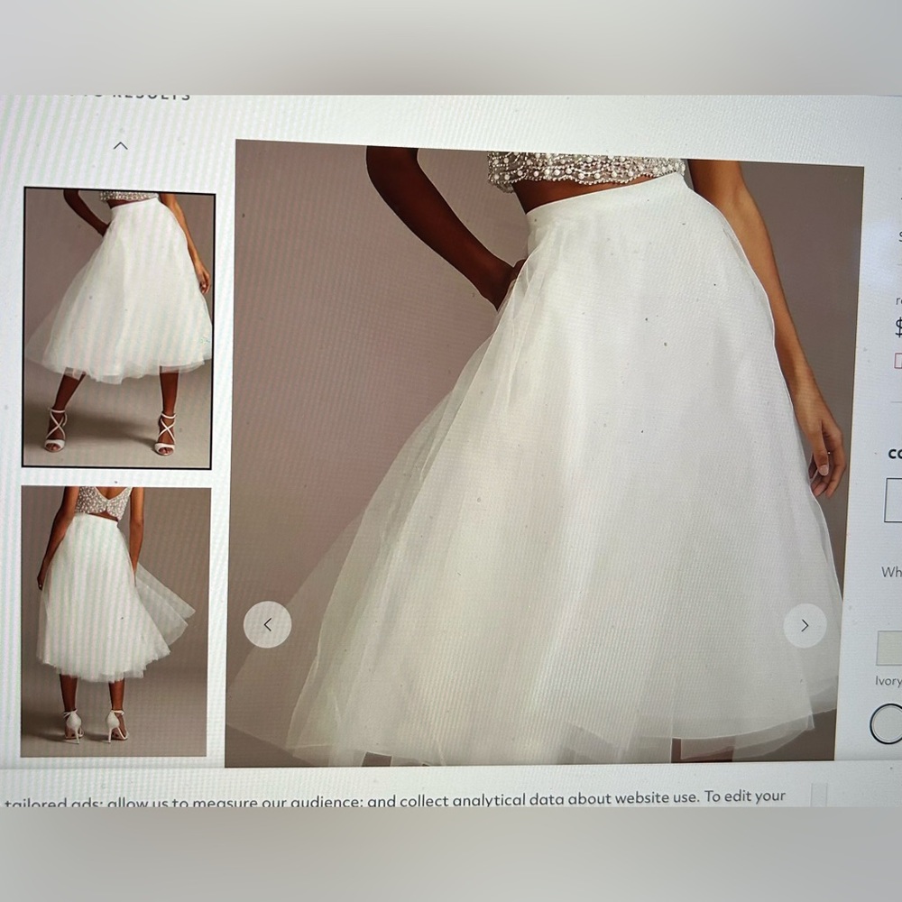 Elegant White Tulle Midi Skirt